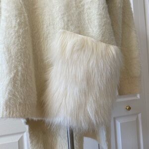 Cozy Cream Sweater with Faux Fur Accent